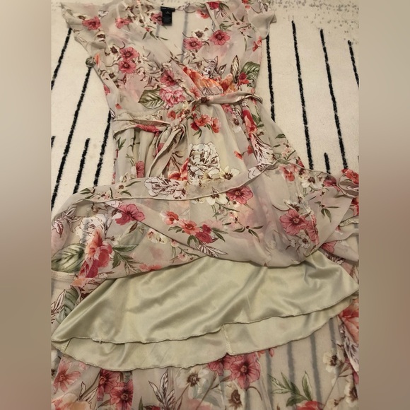 Kate & Lily Floral Dress - Picture 4 of 5